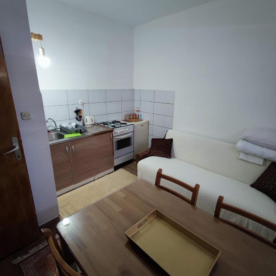 Apartments And Rooms Lena Mostar Buitenkant foto