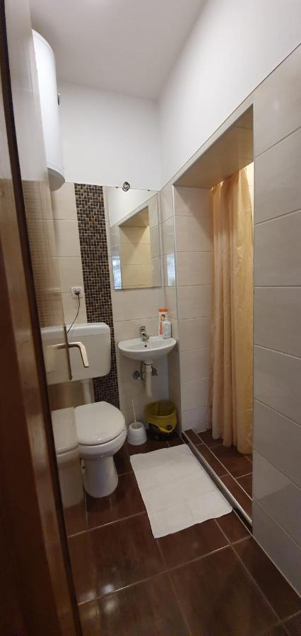 Apartments And Rooms Lena Mostar Buitenkant foto